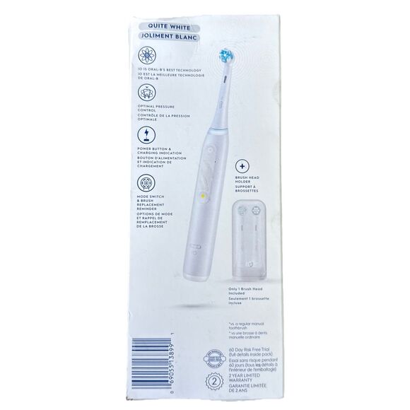 Oral-B iO3 Series 3 Luxe Rechargeable Electric Toothbrush - Picture 2 of 3